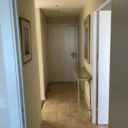 Luxurious Sea View * كاب داي