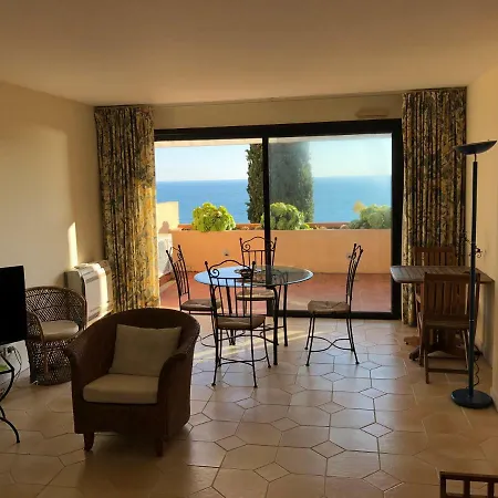 Luxurious Sea View Lägenhet